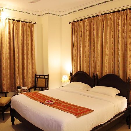 Hotel Mahima Palace Ουνταϊπούρ Εξωτερικό φωτογραφία