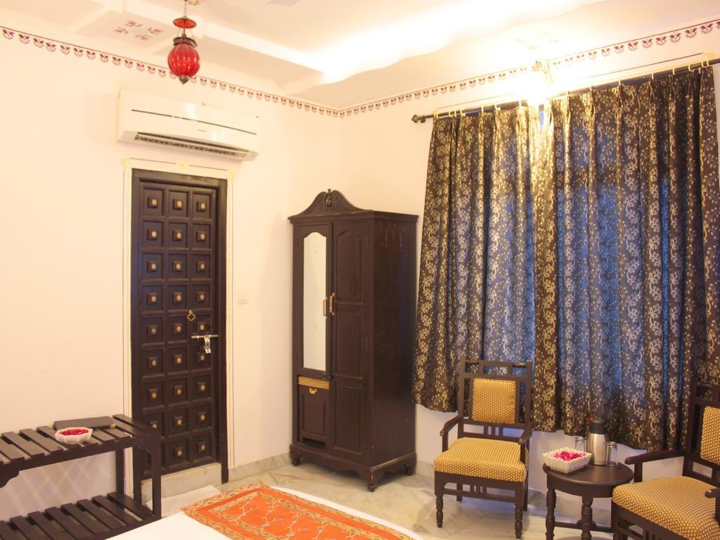 Hotel Mahima Palace Ουνταϊπούρ Εξωτερικό φωτογραφία