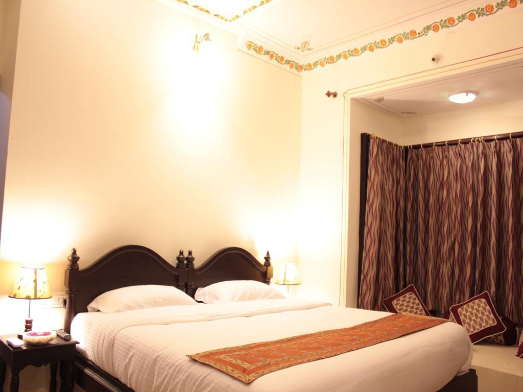 Hotel Mahima Palace Ουνταϊπούρ Εξωτερικό φωτογραφία