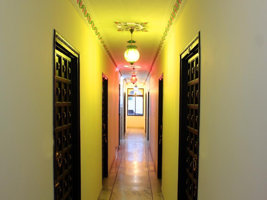 Hotel Mahima Palace Ουνταϊπούρ Εξωτερικό φωτογραφία